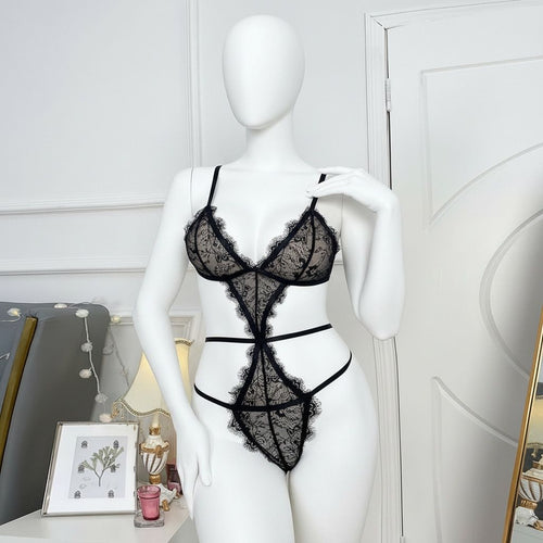 Body de encaje con escote en V profundo y tirantes ajustables - Bellamour Lux